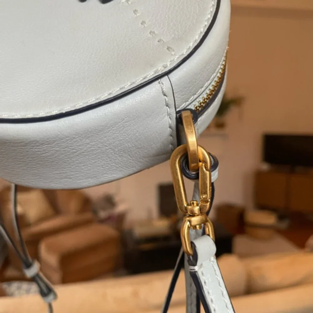 Tory Burch McGraw Leather Round Crossbody / Like New / Light Blue - Picture 6 of 11